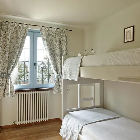 Semesterbostad Il Pungi Topo Lavena Ponte Tresa